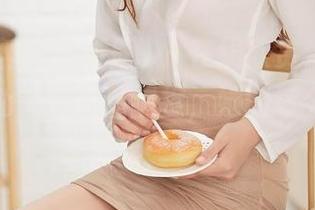 AISS爱丝(钻石版) – 在线欣赏，索菲的勒紧时刻——高清捕捉，她的每个转身都值得一看哦