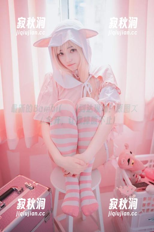 最新的Bambi(밤비)到达现场！原图ズーム全开，让我捧腹不止!