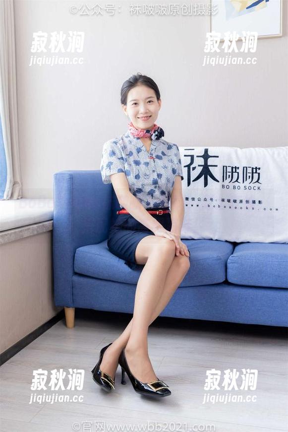 BoBoSocks袜啵啵-芝士 BoBoSocks袜啵啵 - 看啊,芝士在线,搭配她的高跟凉鞋!