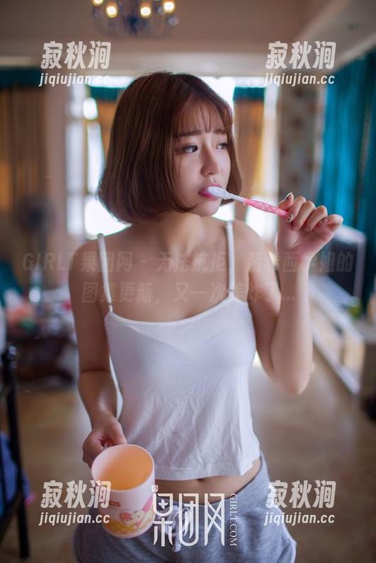 GIRLT果团网 - 无法抗拒，裴希西学姐的图集更新，又一次美炸了...