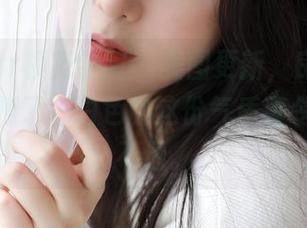 MFStar模范学院 – 美图更新，良人非爱人又来撩了，白色的这份气质真令人捉摸不透。