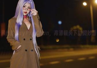 戴上黑丝的PuyPuyChan，高清镜头下的微妙暗示。
