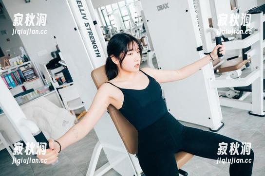 Sonson(손손)的写真再添一笔：披萨女孩，图集里的色香味实全有？