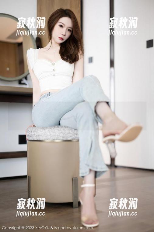 XIAOYU语画界 - 水手服+林星阑=那种绝对不应主流的壁纸选择！
