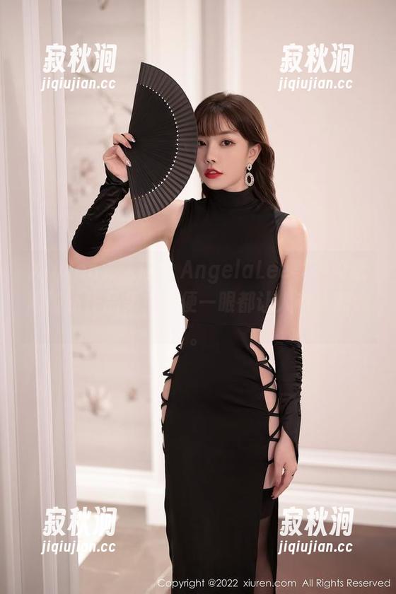 Xiuren秀人网 - AngelaLee李玲校服版最新作品集，随便一眼都让人有些想念。