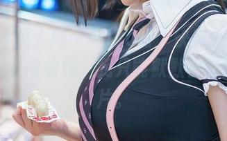 Xiuren秀人网 – Miko酱，快来！你的旅拍写真人间仙境，我只能默默在这边吃薯片。