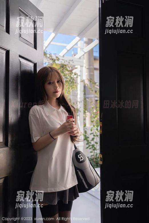 Xiuren秀人网 - 不说假话，田冰冰的网袜资源确实很上瘾！