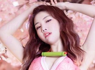 发现Yebin(전예빈)的私房网袜合辑，催生一堆‘我也想尝试’的念头！