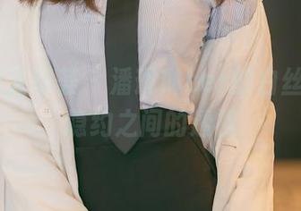 YouMi尤蜜荟 – 潘琳琳ber的白丝写真，隐约之间的透视