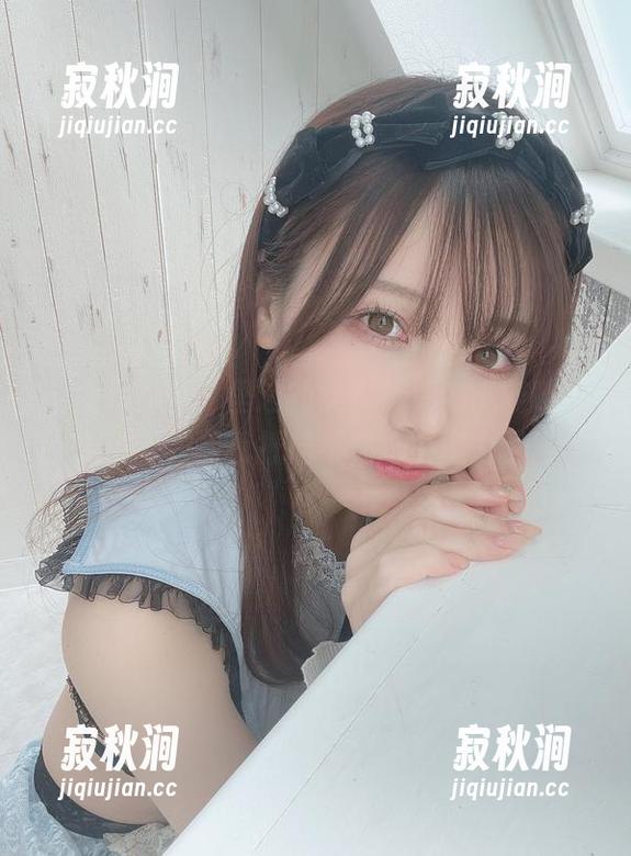 高清写真集，里边的けん研都像小猫咪，真可爱，啊我抵挡不住这个魔力了！
