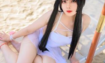 你夏夏的美图合集，逸仙膏发凝脂，头发都争着想上镜！