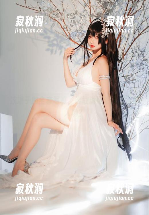 凉凉子的全套写真，谁敢说可爱不能上天入地？