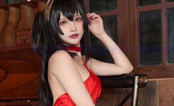 当千夜未来说温泉美图时，我的脑海里都是热气腾腾的画面…