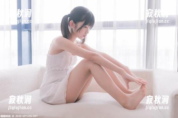喵糖映画的深蓝JK制服下载竟然是免费的，赶紧抢啊，别让它溜走了！