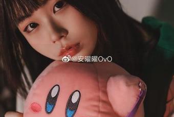 高清写真，安曜曜的美足美到掉渣！