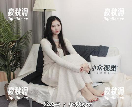 小众视觉 - 每次翻图库，婷婷的黑色作品都被我刮目相看