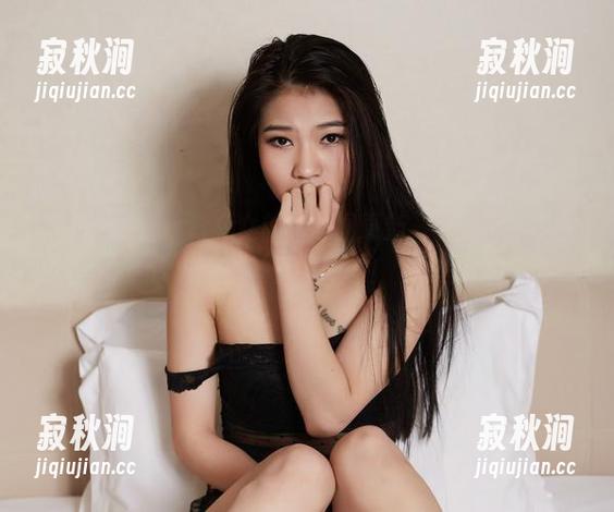 尤物馆 - 艾小青兔女郎新美图更新，看完心情复杂，关系真微妙！