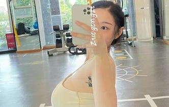 微密圈 – 兔女郎是左公子666的拿手好戏，下载体验到底好吗？