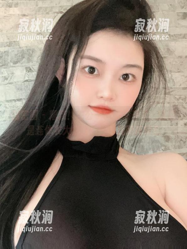 微密圈 - 糟糕！左公子666又来了，这回是连体衣大集合，看得我眼花缭乱