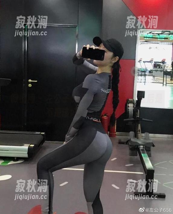 微密圈 - 左公子666视频合集，下载后是不是该好好感谢我啦？