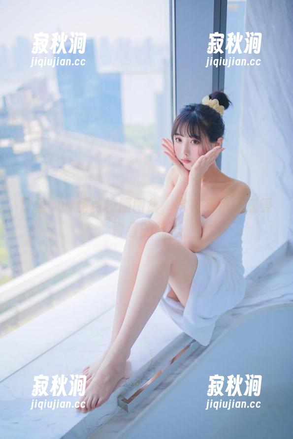 念雪ww免费校服图集，宅在家也能感受青春的味道
