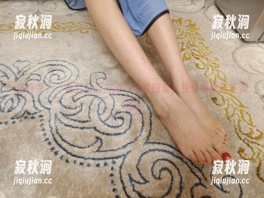还在等？“想要个公主抱”全套图集，快来瞧瞧这些美脚吧