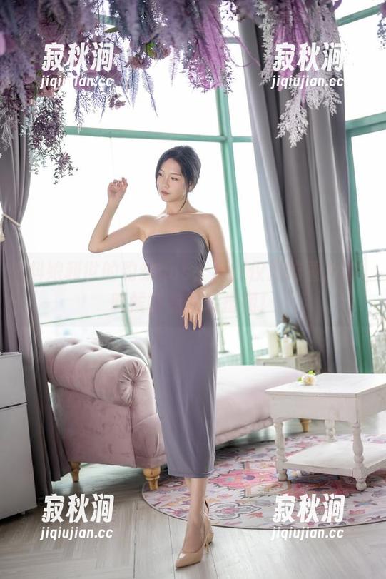 抖娘利世的豹纹cos，不仅仅是吃薯片的时候能有的装扮啊！