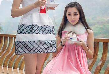 推女神 – 沛沛Eankei的短裙，谁还说穿裙子不够？免费写真大放送！