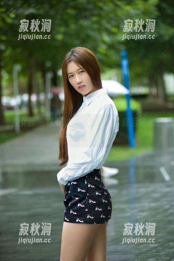 推女郎 - 黄可的修女美图，下载后能治愈一整天的焦虑？