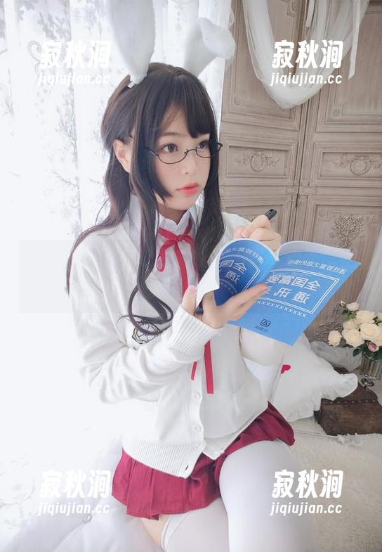 杏子夫人 杏子夫人的私拍:体操服不只是运动,这次让你咋舌