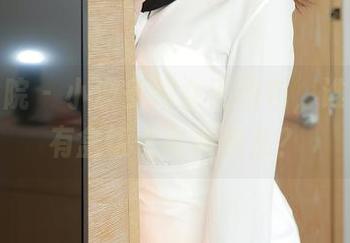 模范学院 – 小波多的女王图包，谁说只要有盒饭才能叫事儿？