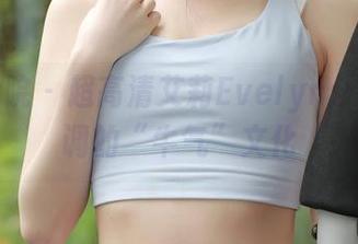 模范学院 – 超高清艾莉Evelyn：奶牛格调的“牛气”文化