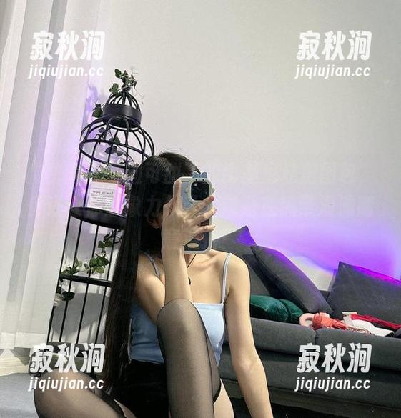 汤圆可甜了 微密圈 - 汤圆可甜了的比基尼私房图包,保证让你想象力飙升,像是在热带海滩随意混搭!