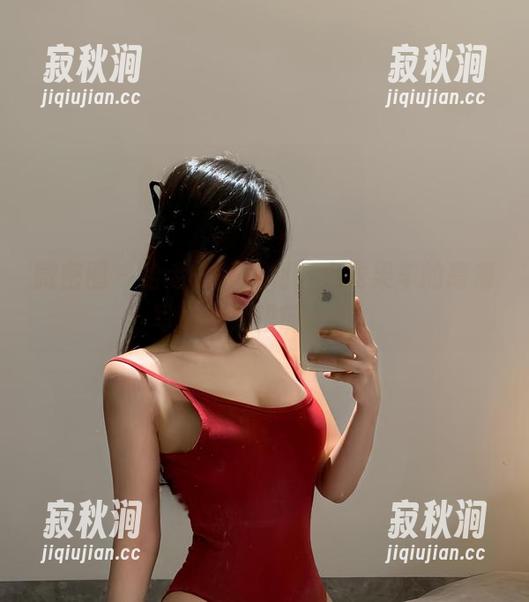 火龙果羊 微密圈 - 给老公的福利,火龙果羊的高清写真让人眼前一亮。