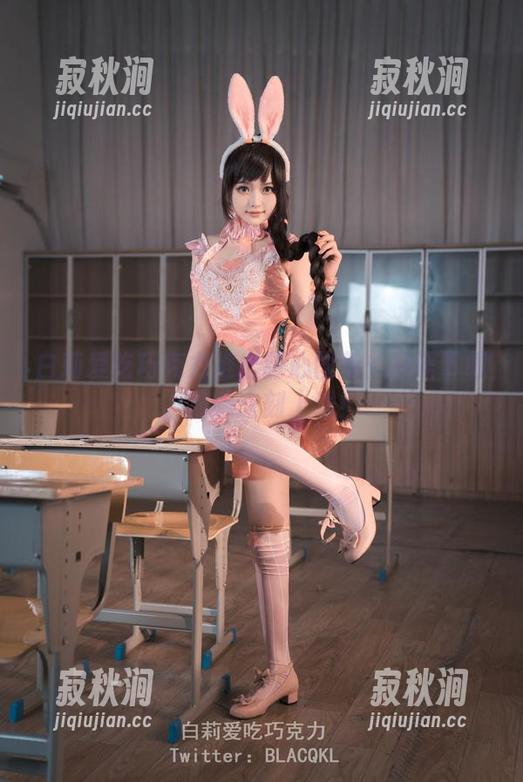 白莉爱吃巧克力推出甜心图包：只需下载，甜味立刻上线！