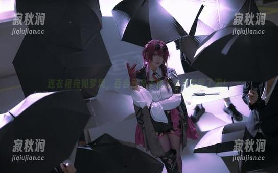 连衣裙宛如梦境，百合欧皇子也太会选美图了吧！