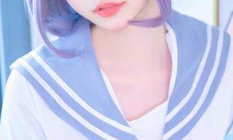 说到制服，我只想给神楽坂真冬无圣光的版本点赞，感觉好像打开新世界了。