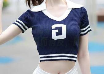 秀人网 – 唐心心信手拈来：护士原图合集，时而认真时而俏皮，颇有看点。
