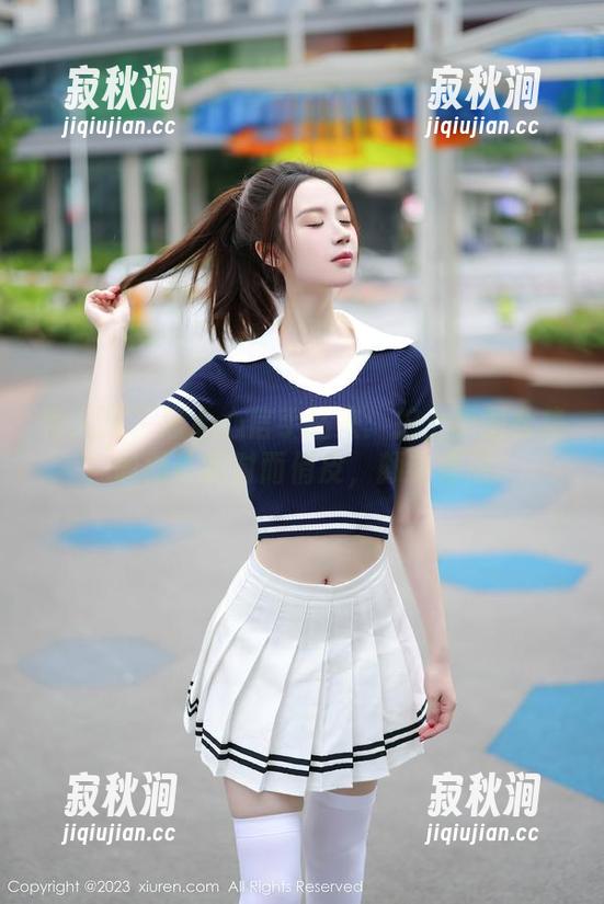 秀人网 - 唐心心信手拈来：护士原图合集，时而认真时而俏皮，颇有看点。