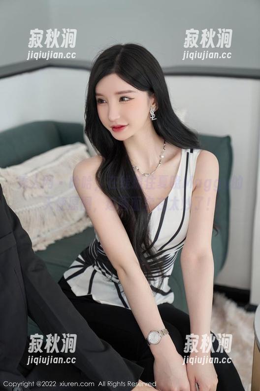 秀人网 - 哈哈，在线抓住夏晓Maggy的天使原图，这画面实在太妙了！