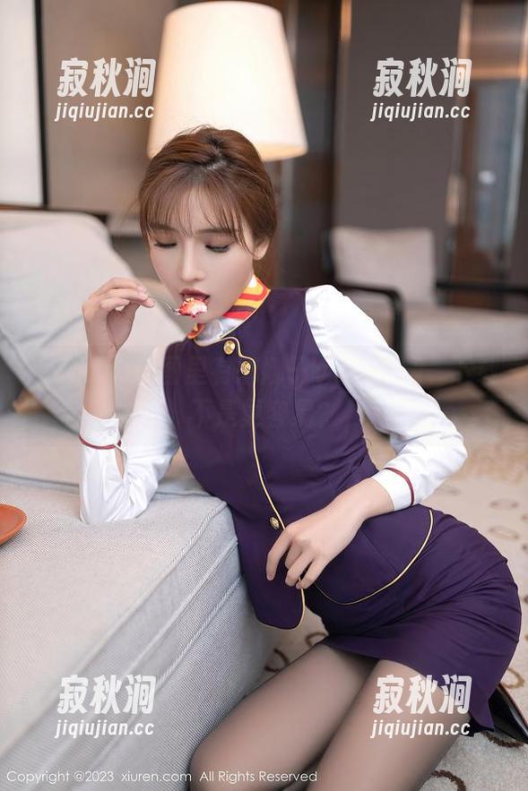 秀人网 - 这图里有娜娜子yy的美腿，下载不是更容易？
