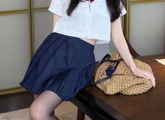 秀人网 – 少女写真大赏——安妮Tess的美图里的瑕疵总是那么打眼