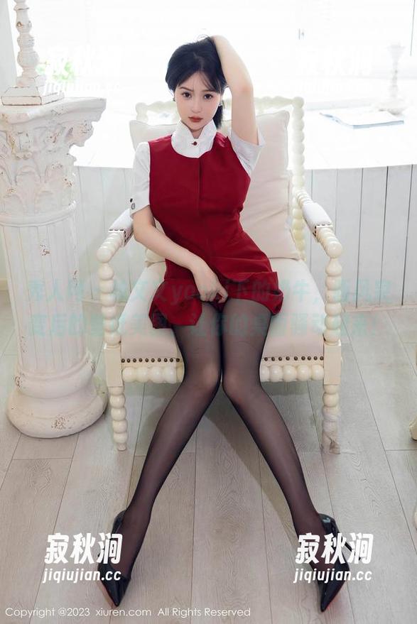 秀人网-林文文yooki 秀人网 - 林文文yooki下的奶牛,画风突变后的壁纸美图,让你的桌面骚动起来!