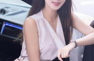 秀人网 – 萌白酱的教室写真，里面其实隐藏了不少回忆哦