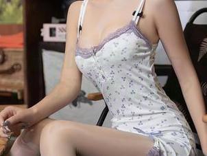 秀人网 – 顾楚楚的丝袜写真——在这个季节，谁还没被吸引呢？