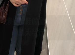 微密圈 – 懒得穿鞋的童小芯，裸足图包里的天马行空！