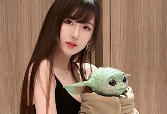 王者荣耀中的梦幻游戏：腐团儿Ikaros私藏的甄姬写真集，下载不后悔！