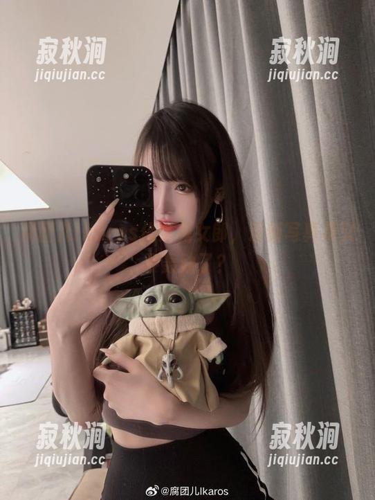 腐团儿Ikaros化身兔女郎，最新写真集又要轰动了？
