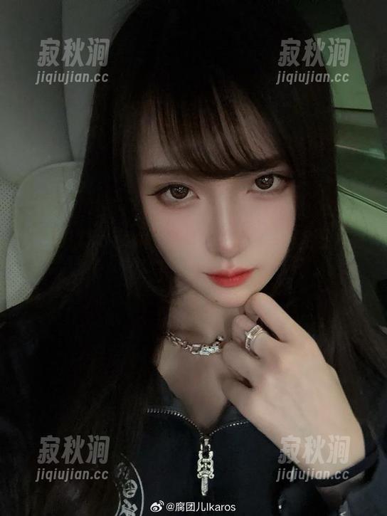 腐团儿Ikaros的天刀cos，几乎能把人融化成汤！