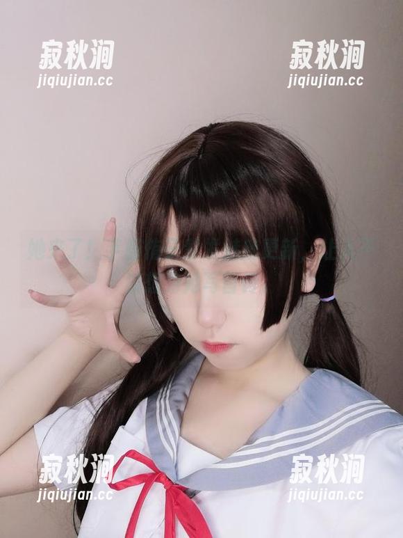 她来了！芋圆侑子紫发魅魔更新，让人不禁想为她写首诗。